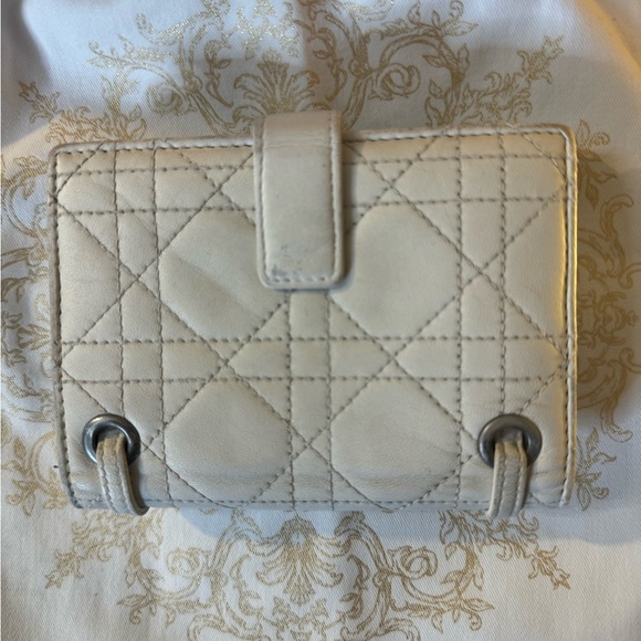 Christian Dior leather quilted wallet - Picture 2 of 16